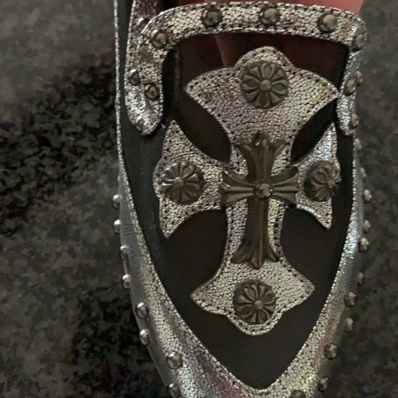 Chrome hearts flats brand new :) - Picture 5 of 9